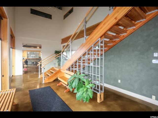 1025 S 500 W, Bountiful, UT 84010 — photo 6