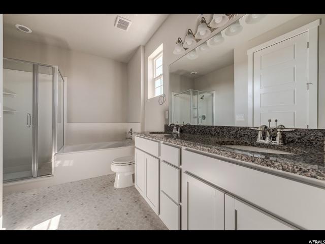 220 E Wahlen Cir, Harrisville, UT 84404 — photo 4