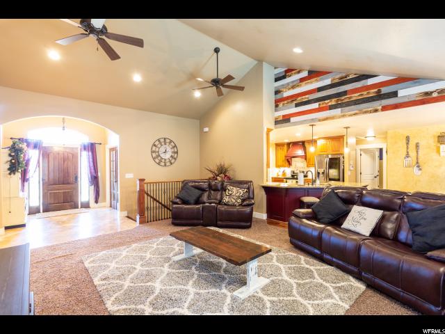 460 N 260 E, Mt Pleasant, UT 84647 — photo 4
