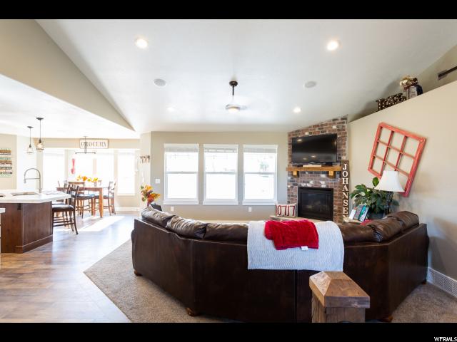450 E 100 N, Mt Pleasant, UT 84647 — photo 11