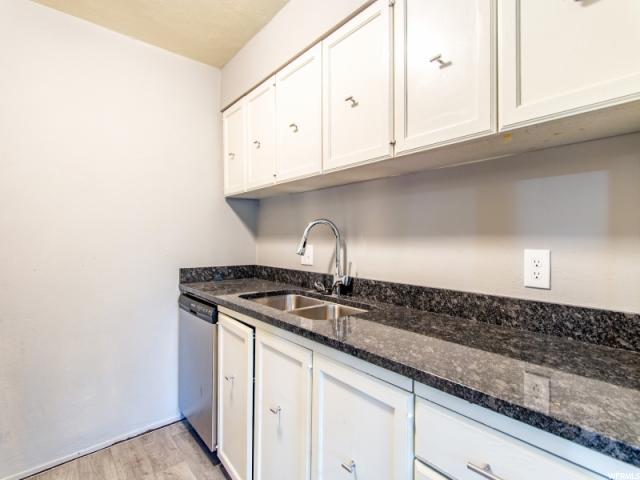 1411 E Murphy's Ln, Millcreek, UT 84106 — photo 5