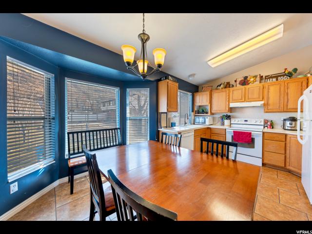 880 N Jackson Ave E, Ogden, UT 84404 — photo 8