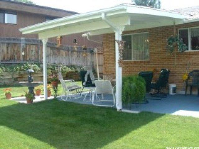 2267 Elaine Dr, Bountiful, UT 84010 — photo 3