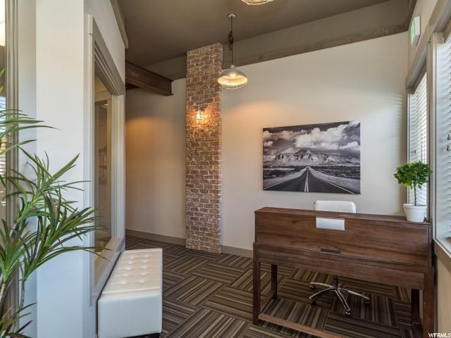952 S Main St #B2, Layton, UT 84041 — photo 3