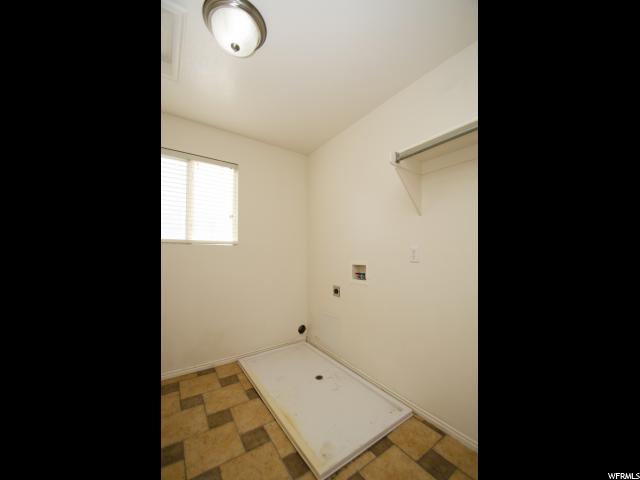 1721 N 2340 W, Clinton, UT 84015 — photo 12