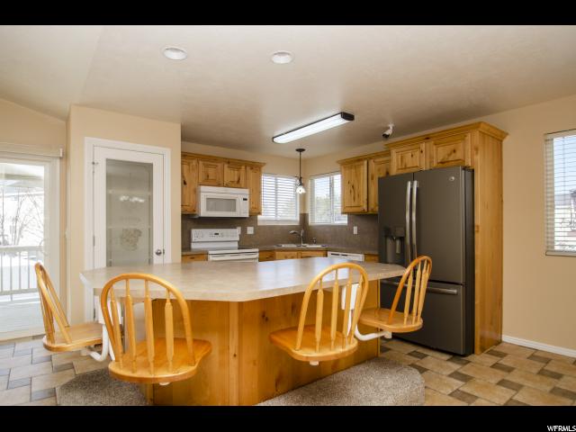 1721 N 2340 W, Clinton, UT 84015 — photo 7