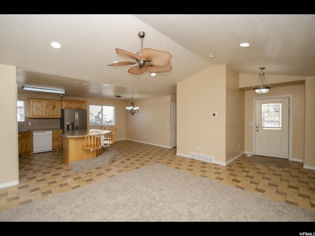 1721 N 2340 W, Clinton, UT 84015 — photo 6