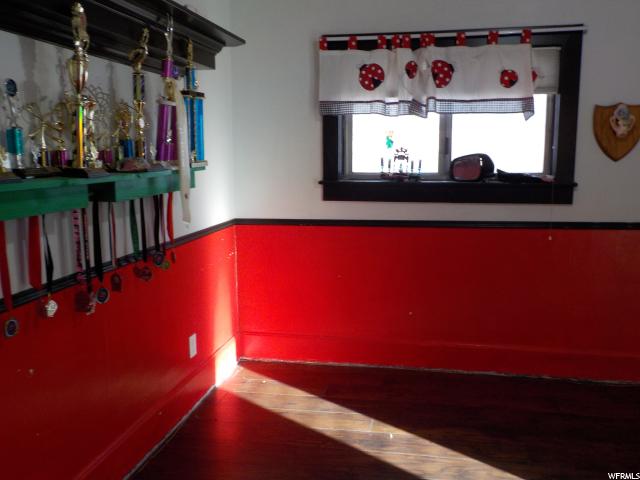 121 N 100 E, Gunnison, UT 84634 — photo 9