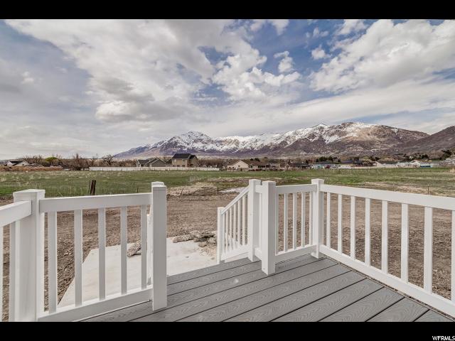 876 E 1900 N, North Ogden, UT 84414 — photo 3