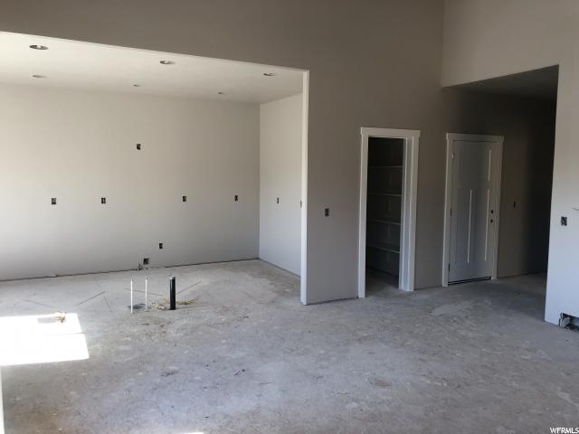 136 E 975 S, Layton, UT 84041 — photo 4