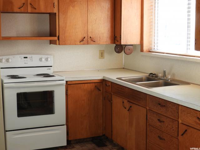 111 E 200 N, Moroni, UT 84646 — photo 10
