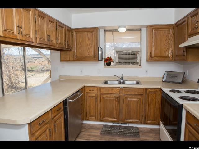 300 S State St E, Joseph, UT 84739 — photo 10
