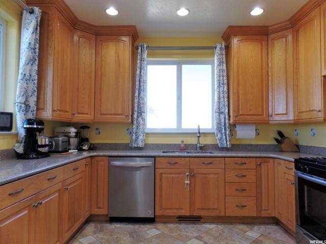 17445 E 5000 S, Randlett, UT 84063 — photo 9