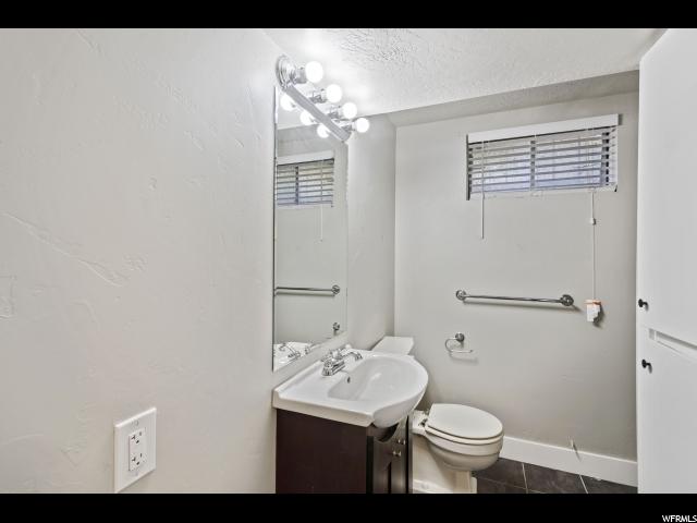5560 S 235 E, Murray, UT 84107 — photo 11
