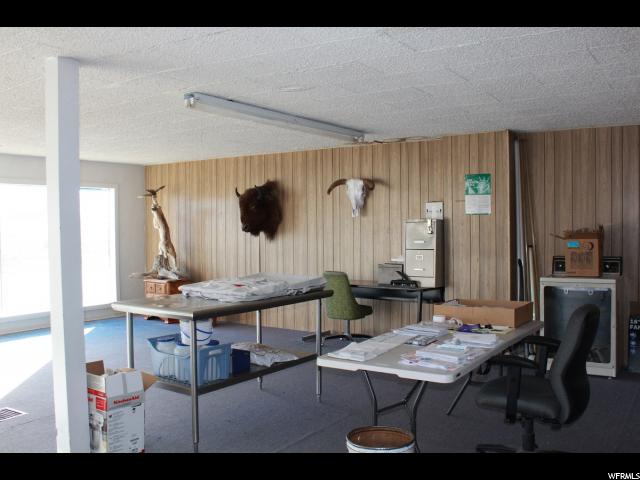 178 S Main St, Loa, UT 84747 — photo 3