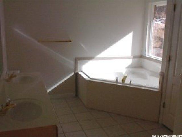 1923 Shadow Valley Dr, South Ogden, UT 84403 — photo 8