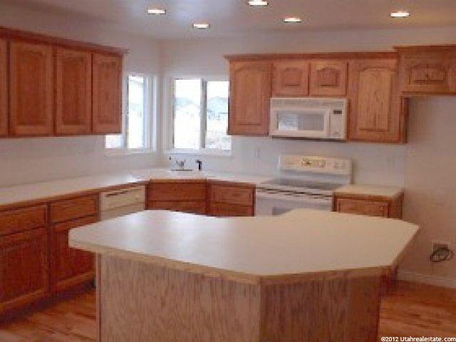 1351 S 2375 W, Syracuse, UT 84075 — photo 8