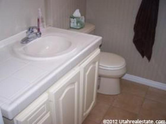 8158 S 1475 E, Sandy, UT 84093 — photo 5