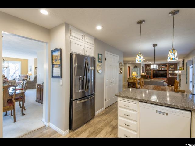 2559 E 2050 N, Layton, UT 84040 — photo 12