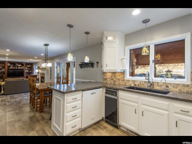 2559 E 2050 N, Layton, UT 84040 — photo 11