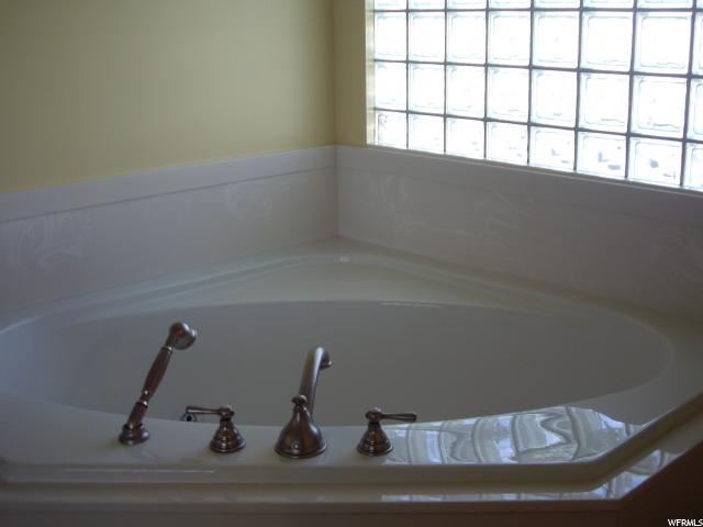 915 E 1150 N, Layton, UT 84040 — photo 10