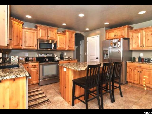 1946 S 2265 W, Syracuse, UT 84075 — photo 5