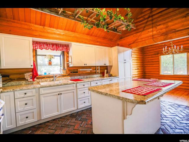 168 E Sumac Dr, Central, UT 84722 — photo 3