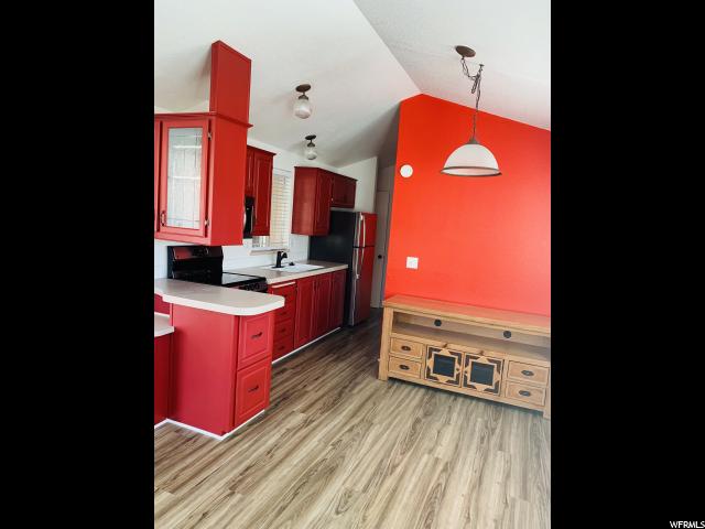 37 Redbluff Dr, Hurricane, UT 84737 — photo 8