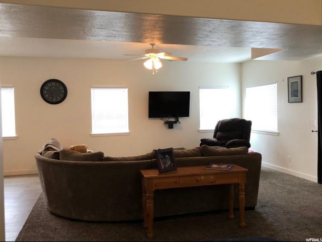 1290 N 200 W, Bountiful, UT 84010 — photo 2