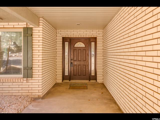793 E Harrison Dr S, Bloomington, UT 84790 — photo 3