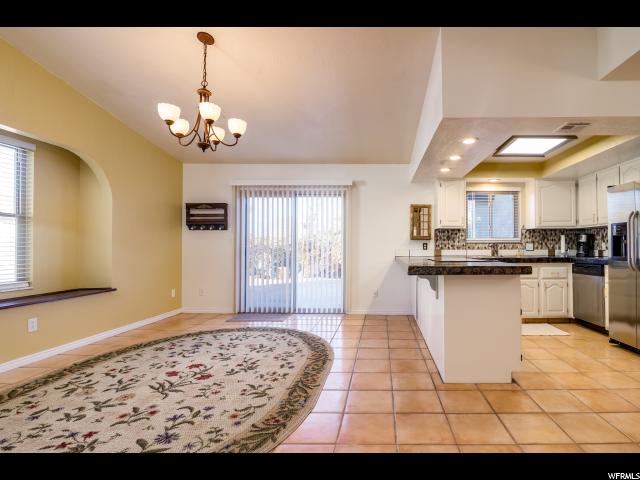 793 E Harrison Dr S, Bloomington, UT 84790 — photo 9