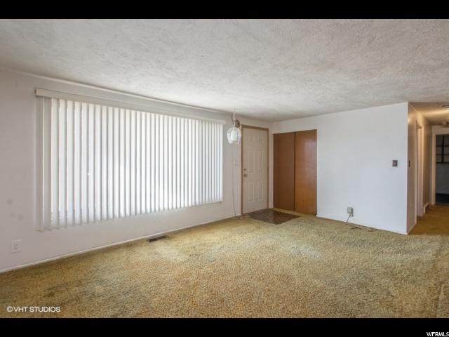 6052 S 2275 W, Roy, UT 84067 — photo 4