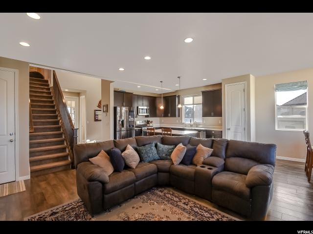 2579 N Stanley Crane Dr W, Clinton, UT 84015 — photo 3