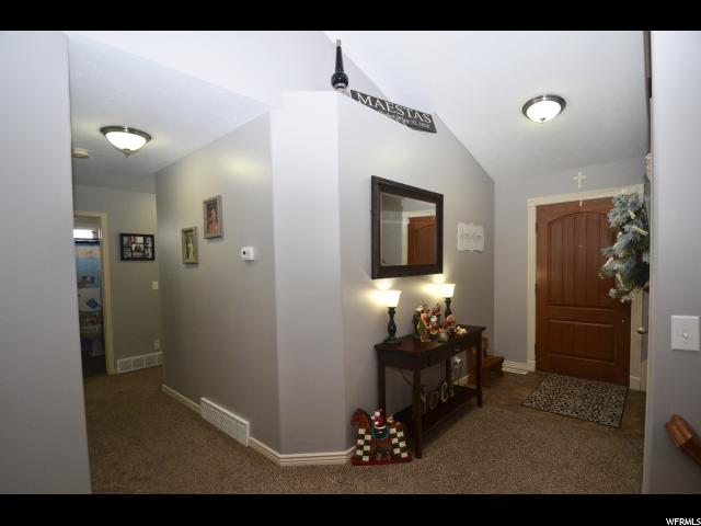 442 E Skyline Dr S, Tooele, UT 84074 — photo 2