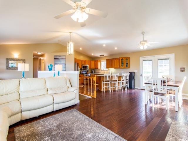 2022 N 1650 E, Layton, UT 84040 — photo 4