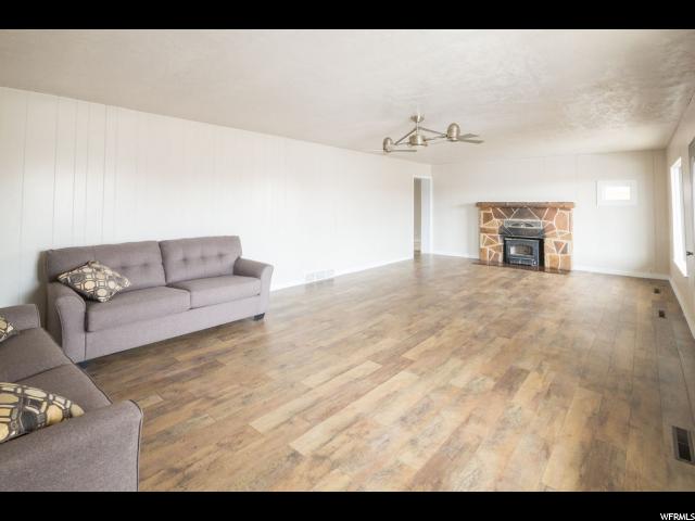 166 E 200 S, Vernal, UT 84078 — photo 2