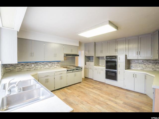 166 E 200 S, Vernal, UT 84078 — photo 5