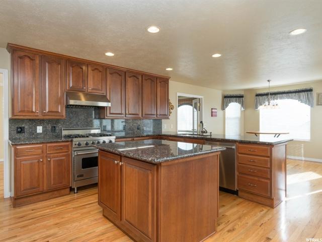 829 E 3300 N, North Ogden, UT 84414 — photo 12