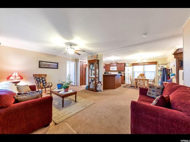 37 Sunset Dr, Layton, UT 84041 — photo 3