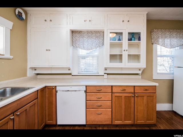 342 E 700 S, River Heights, UT 84321 — photo 4