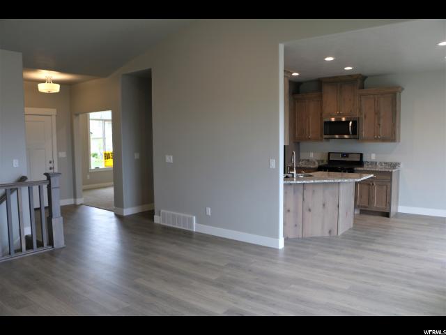 1139 E 200 S #104, Santaquin, UT 84655 — photo 7