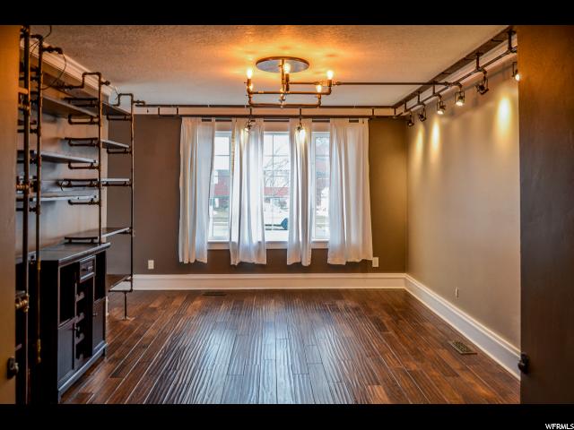 938 S 200 E, Layton, UT 84041 — photo 6