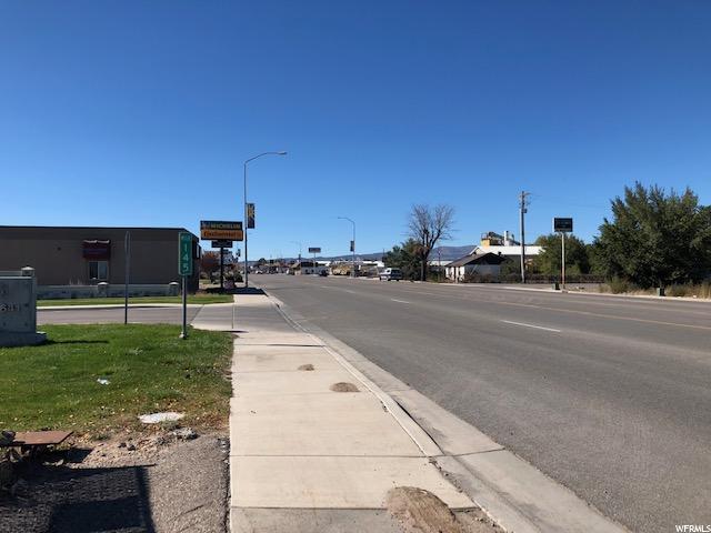 740 E Main St S, Vernal, UT 84078 — photo 3