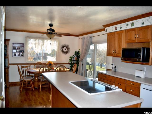 1009 N 250 E, Centerville, UT 84014 — photo 8