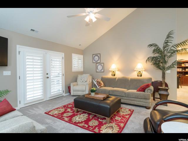 11 E Lankshire #11, Pleasant View, UT 84414 — photo 4