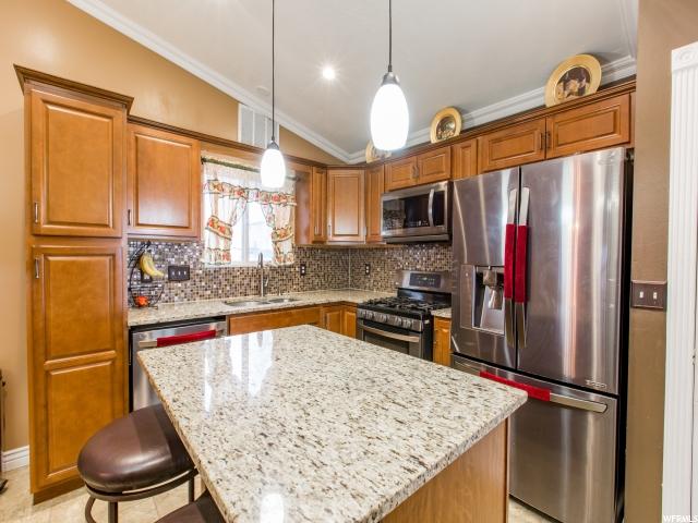 608 N 1300 W, Clinton, UT 84015 — photo 9