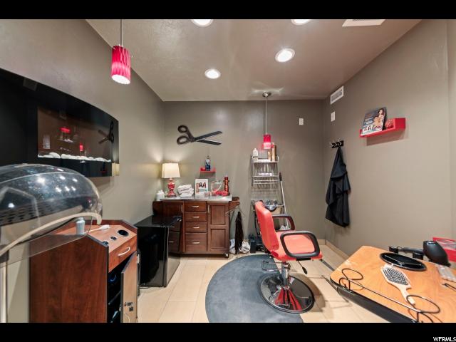 2652 E 6500 S, Uintah, UT 84403 — photo 11
