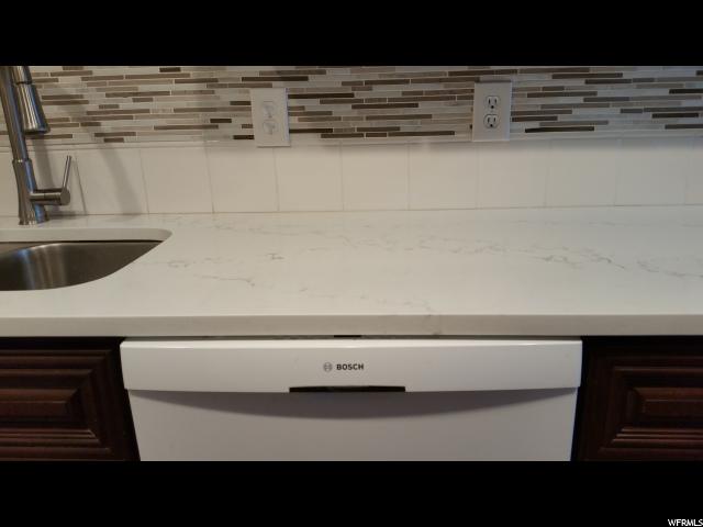 26 Creekside Ln, Centerville, UT 84014 — photo 9