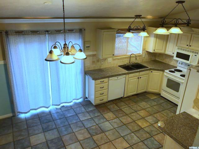 2069 N 850 W, Clinton, UT 84015 — photo 4