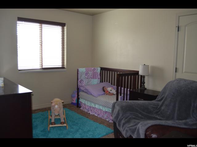 1422 Primrose Ln, Syracuse, UT 84075 — photo 9